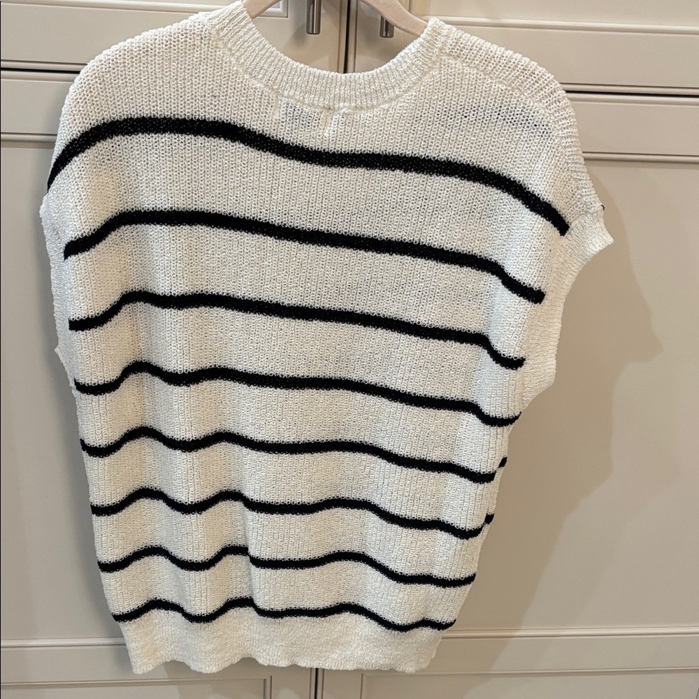 Workshop Republic Clothing Black and White Knit Sweater - Picture 3 of 4